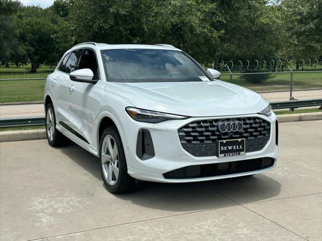 new 2025 Audi Q5 car, priced at $61,300