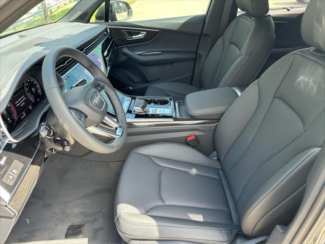 new 2025 Audi Q7 car, priced at $76,645