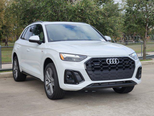 new 2025 Audi Q5 car, priced at $53,650