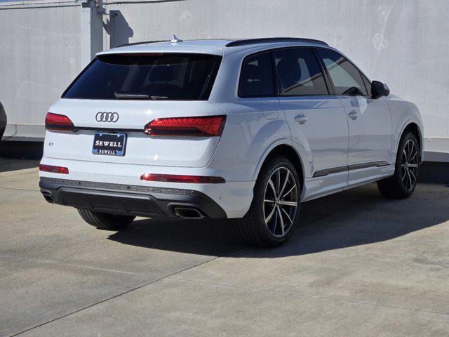 new 2025 Audi Q7 car, priced at $71,700