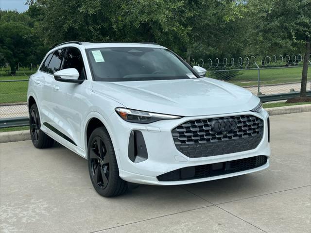 new 2025 Audi Q5 car, priced at $66,295