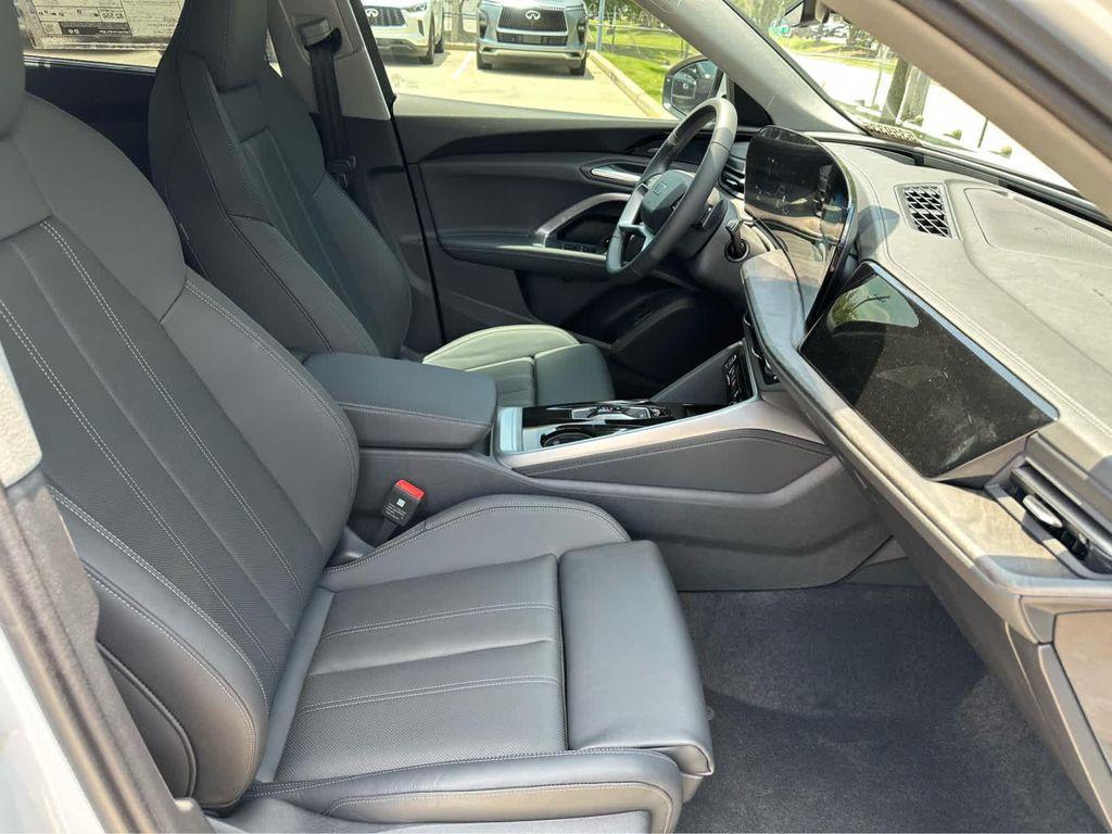 new 2025 Audi Q5 car, priced at $66,295