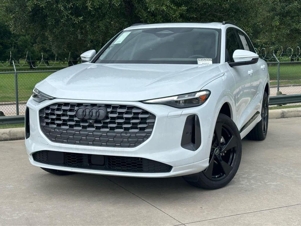 new 2025 Audi Q5 car, priced at $66,295