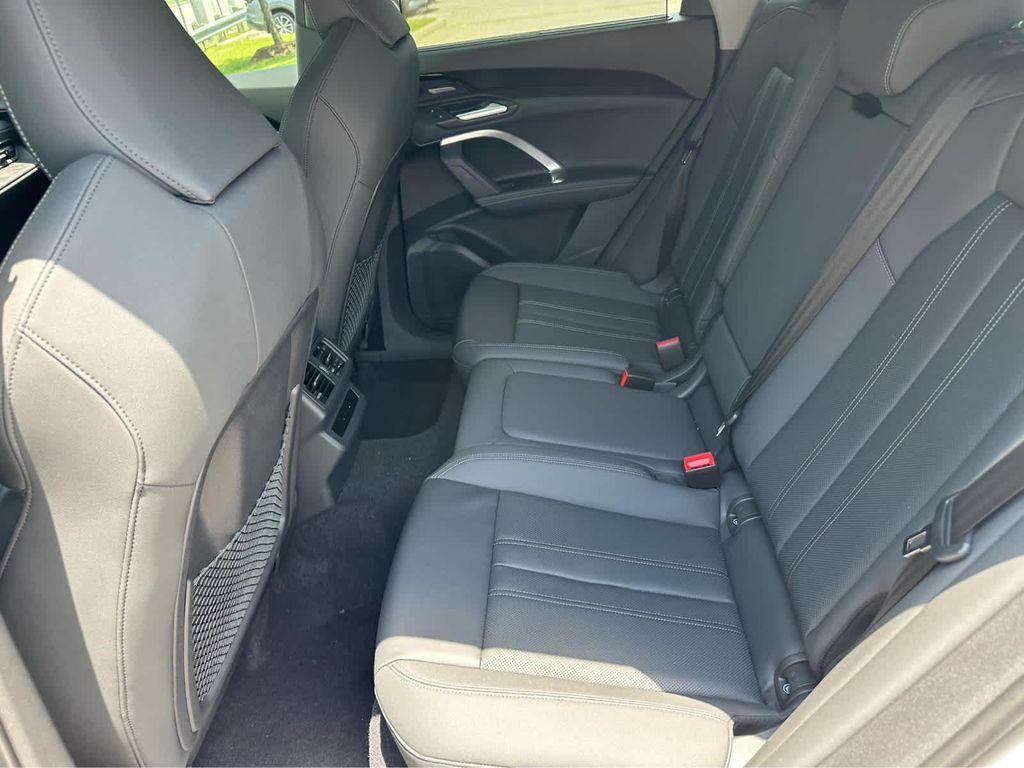 new 2025 Audi Q5 car, priced at $66,295