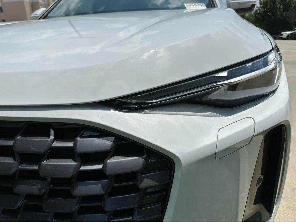 new 2025 Audi Q5 car, priced at $66,295