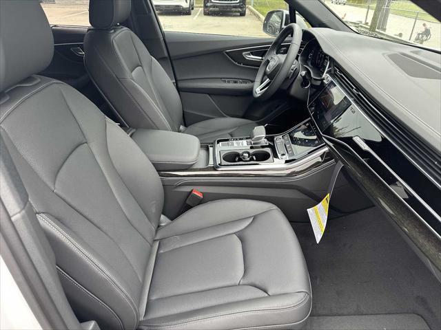 new 2025 Audi Q7 car, priced at $77,750