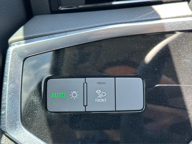 new 2025 Audi Q3 car, priced at $44,060