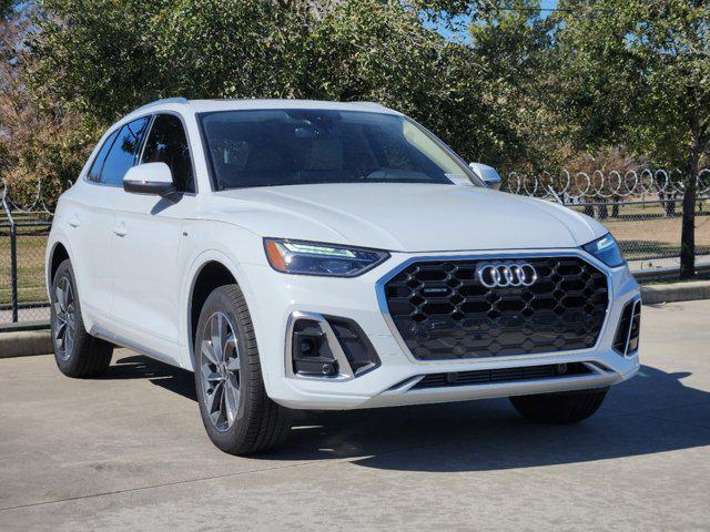 new 2025 Audi Q5 car, priced at $57,700