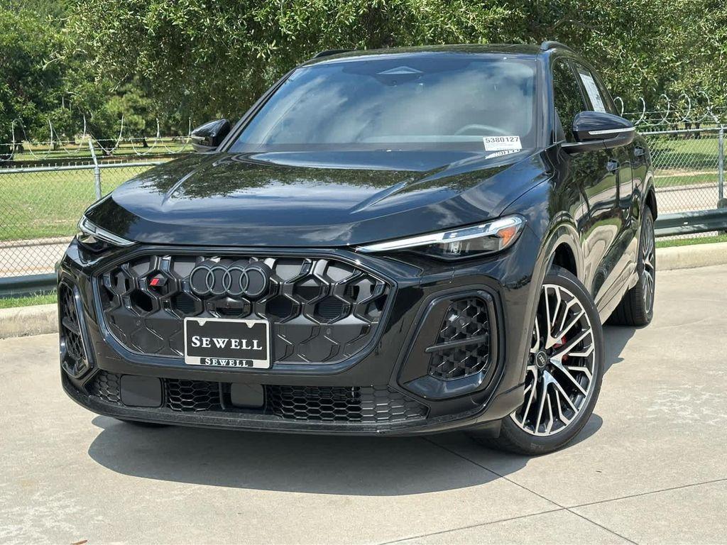 new 2025 Audi SQ5 car, priced at $75,715