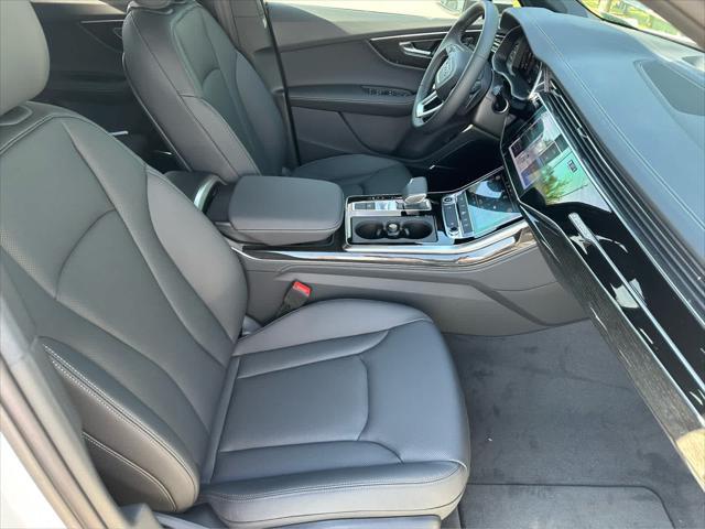 new 2025 Audi Q7 car, priced at $78,830