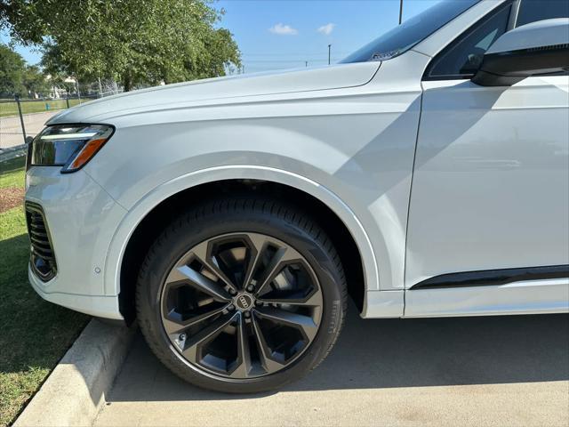 new 2025 Audi Q7 car, priced at $78,830