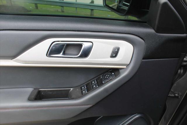 used 2025 Ford Explorer car, priced at $36,991