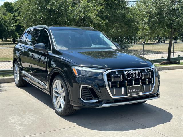 new 2025 Audi Q7 car, priced at $77,080