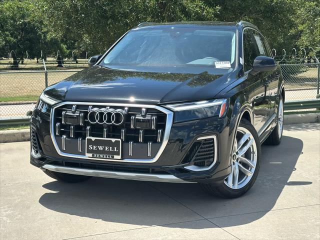 new 2025 Audi Q7 car, priced at $77,080