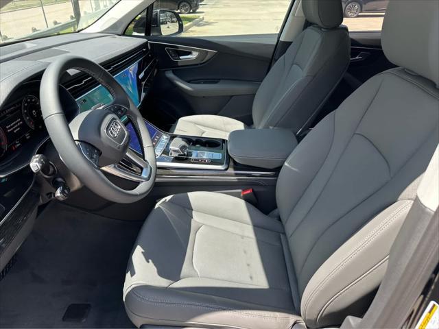 new 2025 Audi Q7 car, priced at $77,080