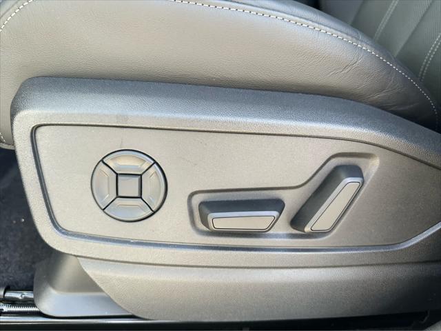 new 2025 Audi Q5 car, priced at $60,590