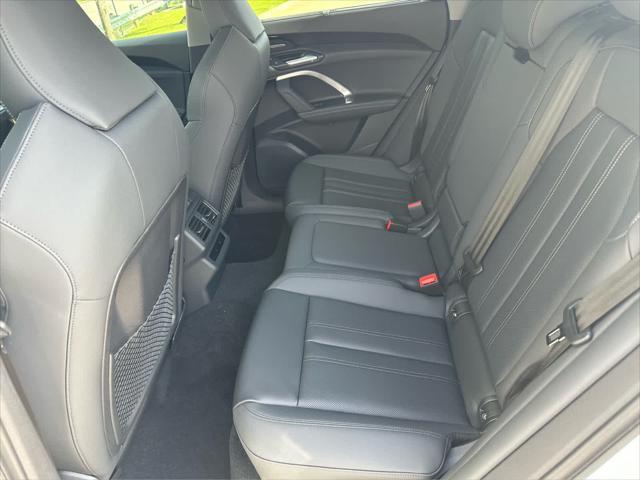 new 2025 Audi Q5 car, priced at $60,590