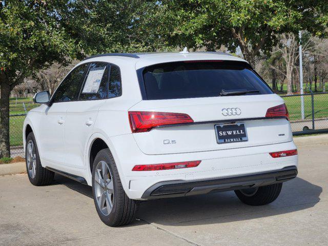 new 2025 Audi Q5 car, priced at $49,655