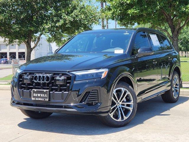 new 2025 Audi Q7 car, priced at $71,500