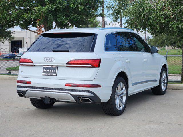 new 2025 Audi Q7 car, priced at $75,890