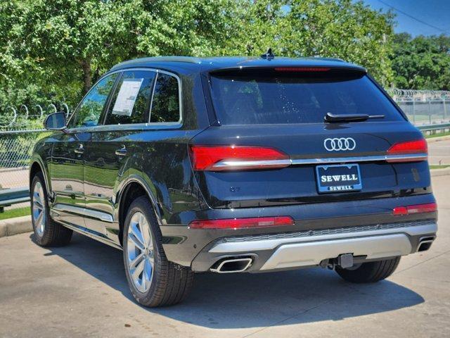 new 2025 Audi Q7 car, priced at $68,100