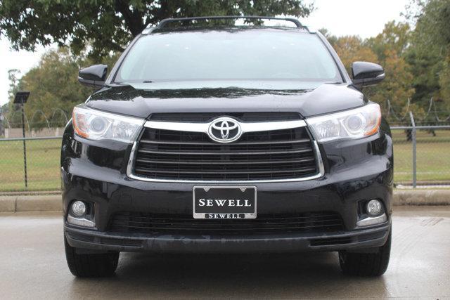 used 2016 Toyota Highlander car, priced at $19,949