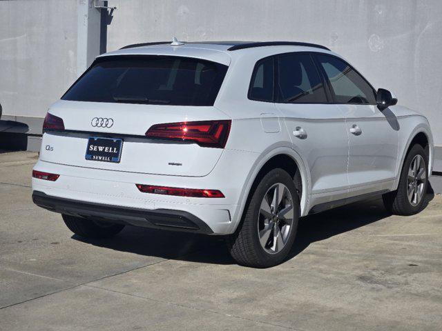 new 2025 Audi Q5 car, priced at $54,450