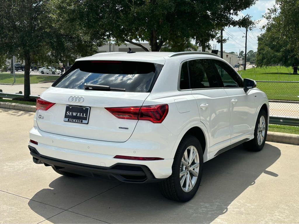 new 2025 Audi Q3 car, priced at $43,465