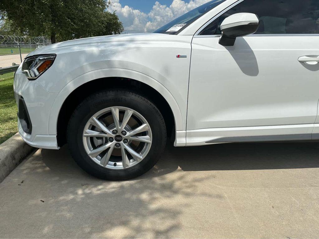new 2025 Audi Q3 car, priced at $43,465