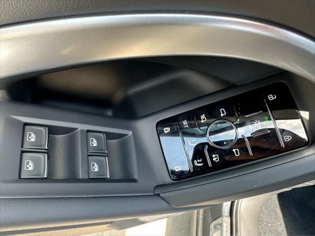 new 2025 Audi Q5 car, priced at $58,100