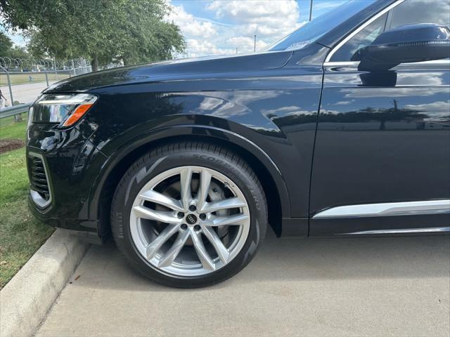 new 2025 Audi Q7 car, priced at $76,950