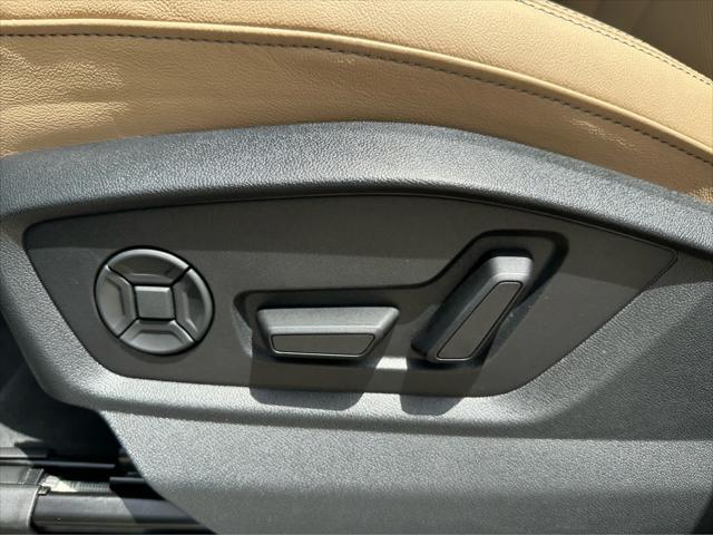 new 2025 Audi Q7 car, priced at $76,700
