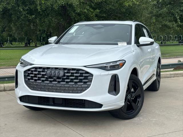 new 2025 Audi Q5 car, priced at $66,295