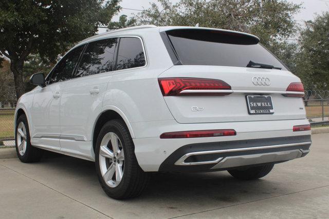 used 2024 Audi Q7 car, priced at $51,944