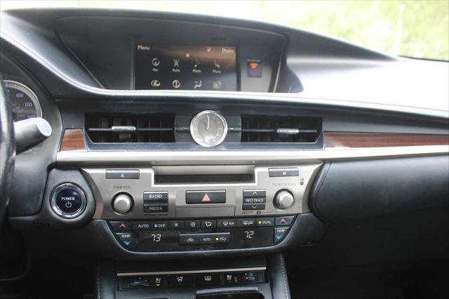 used 2017 Lexus ES 300h car, priced at $16,991