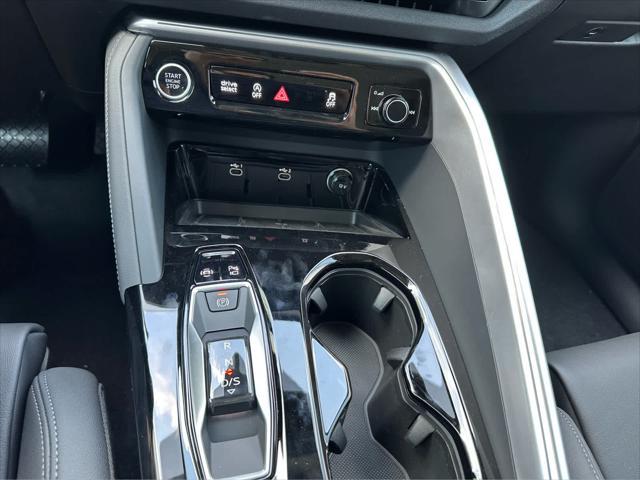 new 2025 Audi Q5 car, priced at $60,975