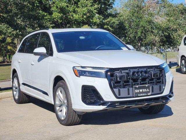 new 2025 Audi Q7 car, priced at $75,890