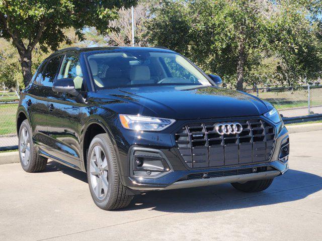 new 2025 Audi Q5 car, priced at $49,655