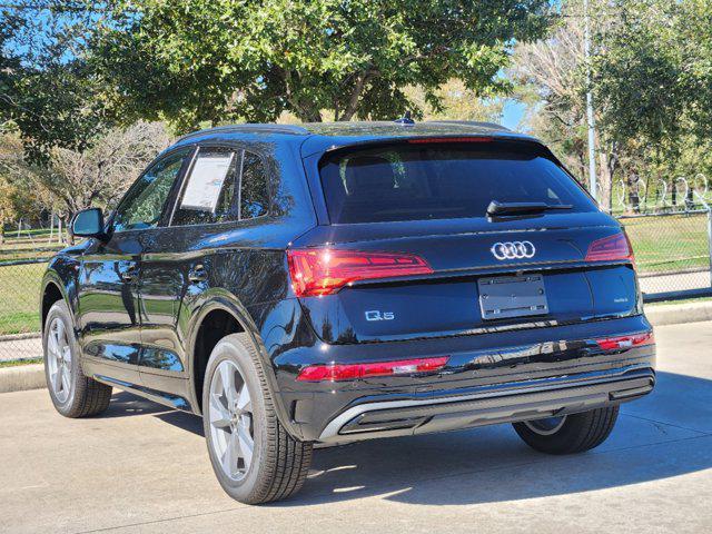 new 2025 Audi Q5 car, priced at $49,655