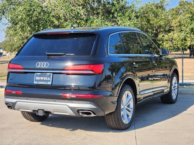 new 2025 Audi Q7 car, priced at $75,890