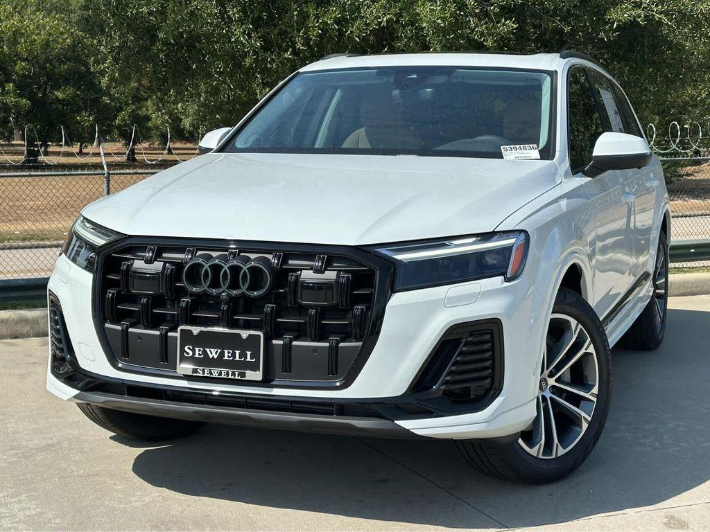 new 2026 Audi Q7 car, priced at $66,550