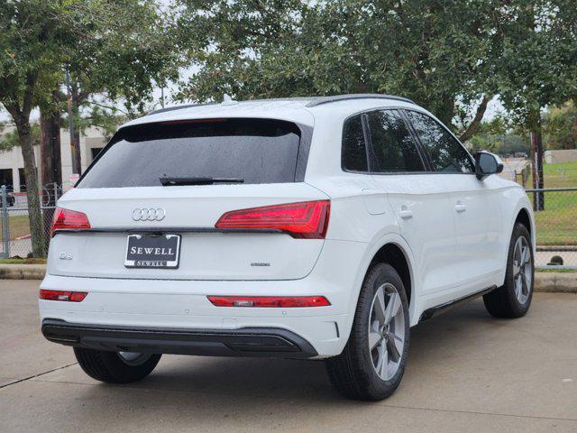 new 2025 Audi Q5 car, priced at $49,925