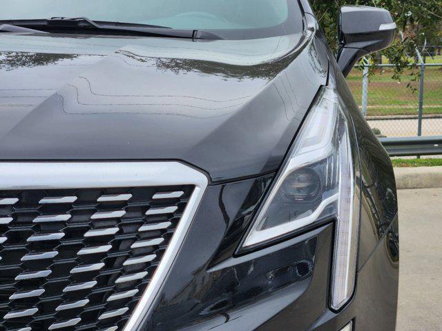 used 2022 Cadillac XT5 car, priced at $24,991