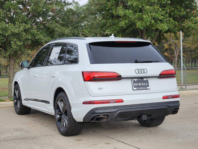 new 2025 Audi Q7 car, priced at $83,895