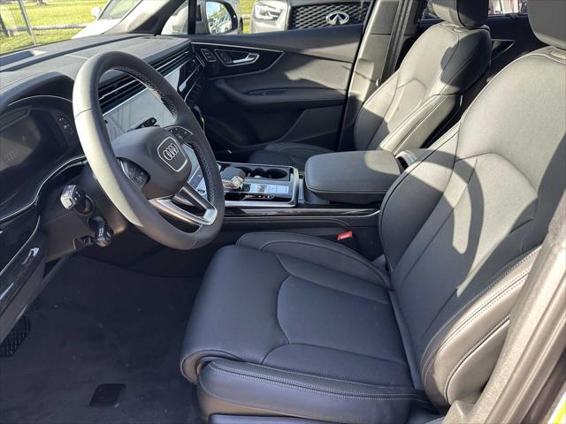 new 2025 Audi Q7 car, priced at $84,080