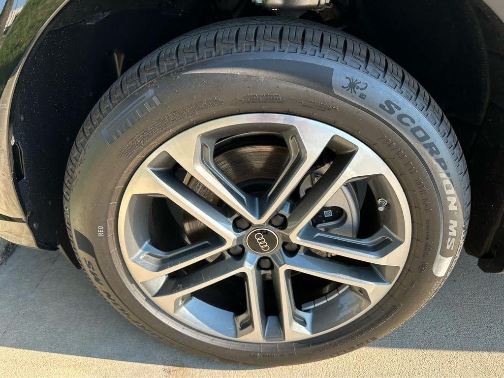 new 2025 Audi Q5 car, priced at $58,840