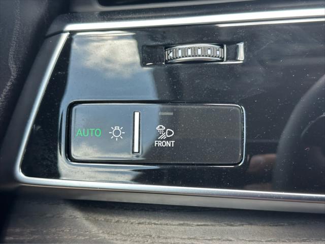 new 2025 Audi Q7 car, priced at $77,080