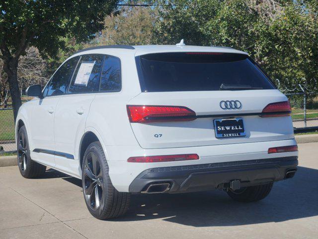 new 2025 Audi Q7 car, priced at $77,840