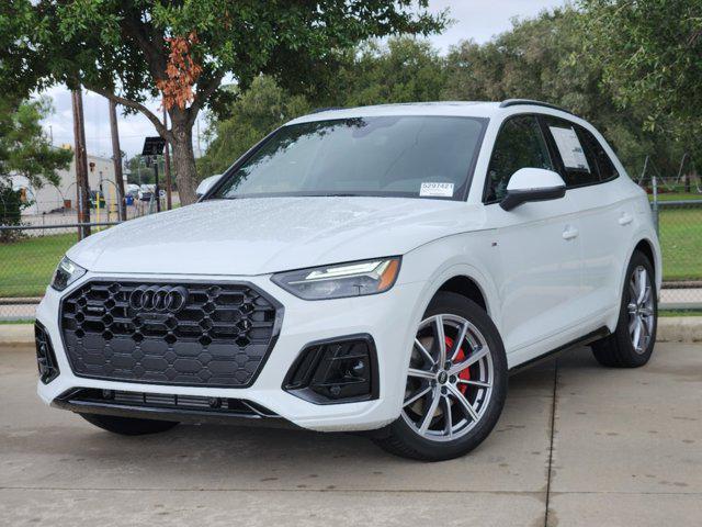 new 2024 Audi Q5 car, priced at $69,470