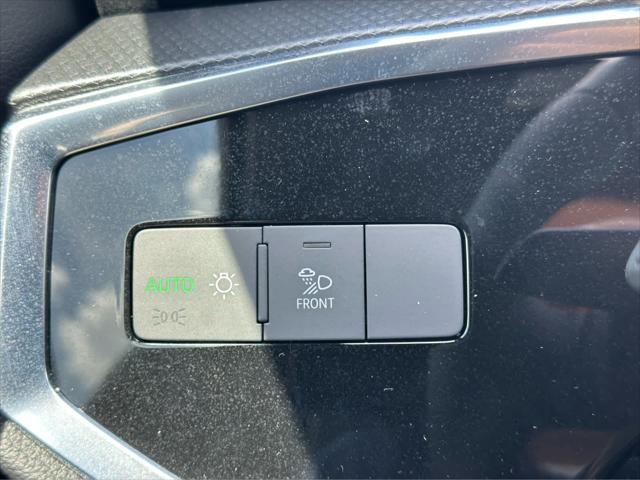 new 2025 Audi Q3 car, priced at $44,368